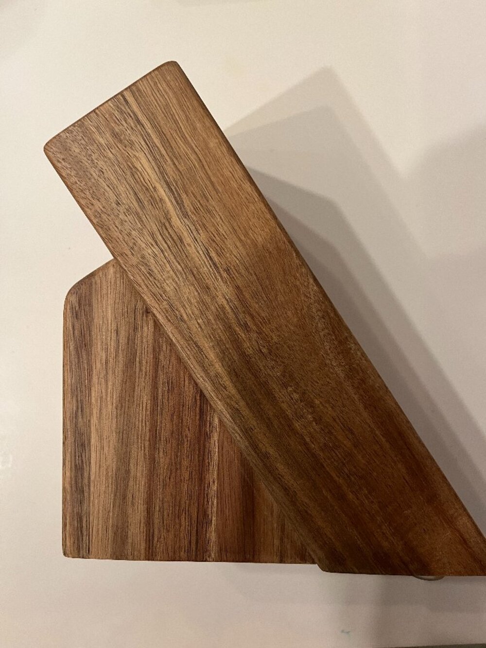 GLOBAL Wood Knife Block